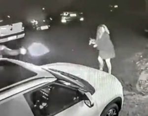 Novo vídeo mostra bolsonarista chegando à festa para matar petista