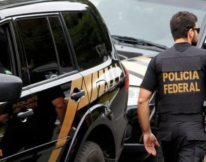 PF cumpre mandados contra golpes com salário-maternidade em Cambé
