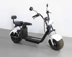 Dia dos Pais: Shopping londrinense vai sortear quatro scooters elétricas