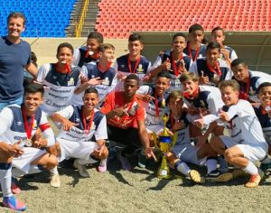 Colégio Heber Soares Vargas vence Jogos Escolares ‘Bom de Bola’