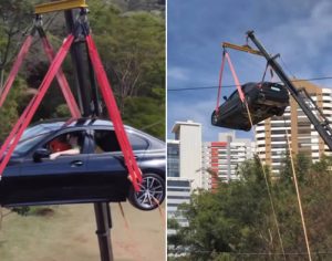 Youtubers de Londrina entram em carro suspenso por guindaste no Igapó