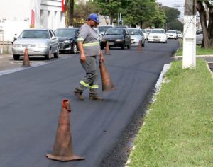 Recape asfáltico da Duque de Caxias inicia novo trecho; veja local