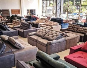 Sofá Stock chega a Londrina com maior estoque de toda a região