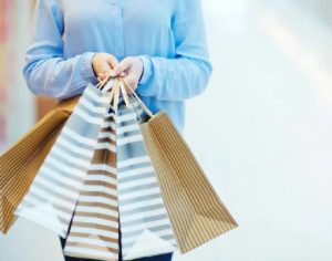 Procon de Londrina faz alerta e dá dicas para evitar golpes na Black Friday