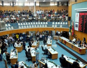 Vereadores de Londrina não aprovam retirada de verbas da cultura