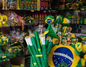 Londrina: Confira os horários do comércio e serviços no jogo do Brasil