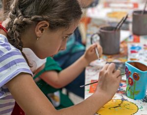 Governo do Paraná quer retirar aulas de Arte da matriz curricular