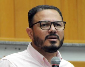 Presidente da Câmara de Londrina repudia ataques terroristas em Brasília