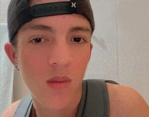 Jovem morre após acidente de moto indo trabalhar em Cambé