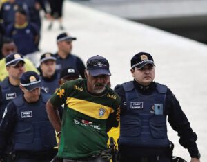 Veja lista com nomes dos invasores presos nos atos de terror em Brasília