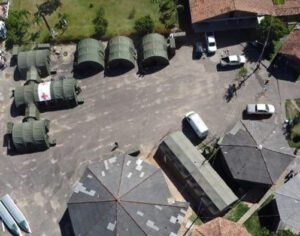 Hospital montado para atender povo yanomami começa a funcionar