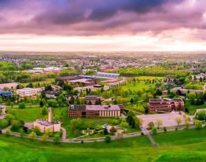 UEL tem 13 vagas de intercâmbio para universidades canadenses