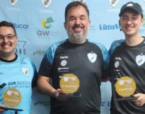 Londrinenses dominam pódio em etapa do Paranaense de futebol de mesa