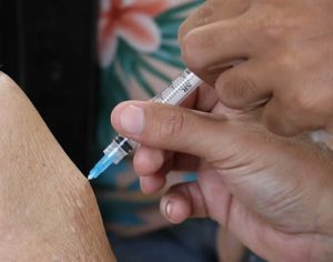 Londrina tem mais de 2,6 mil vagas para vacinação contra covid-19