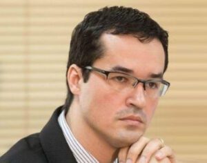 Em decisão unânime, TSE cassa mandato do deputado Deltan Dallagnol