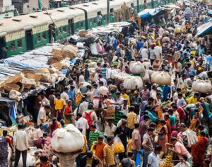 Índia ultrapassa China e se torna país mais populoso do mundo; veja o top 10