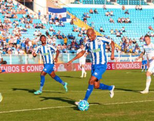 Londrina empata sem gols com o Avaí pela Série B em Florianópolis