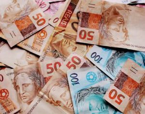 Sete pessoas de Londrina e região ganham R$ 1 mil no Nota Paraná; veja bairros