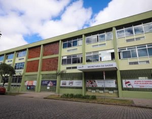 Sesa abre teste seletivo com 341 vagas no Paraná; salários de até R$ 7,6 mil