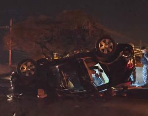 Motorista morre após capotamento de carro na PR-445 em Cambé
