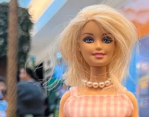 Feira Londrina Criativa tem itens personalizados e temáticos da ‘Barbie’