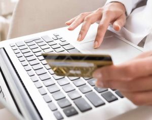 Isenção de imposto para compras online até US$ 50 inicia nesta terça; veja como fica