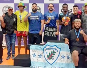 Atletas londrinenses se destacam na Copa Paraná de Kickboxing