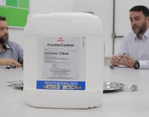 Maior empresa da América Latina lança biodefensivo em parceria com a UEL