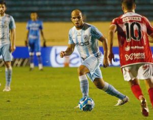 Com um a mais, Londrina cede empate ao CRB e fica perto da Série C