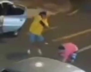 Jovem é morto a tiros na Zona Norte de Londrina; câmera registrou crime
