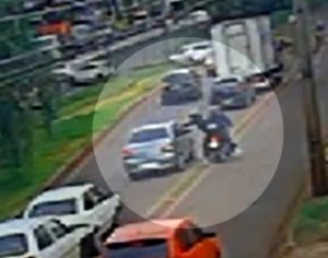 Câmera registrou crime ocorrido próximo ao Grêmio em Londrina