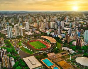 Cidade do Norte do PR abre concurso com salários de até R$ 9 mil; saiba mais