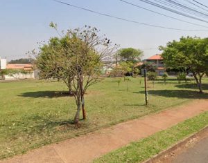 Jovem é encontrado amarrado após ser estuprado em praça de Londrina