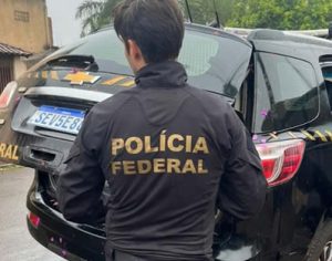 PF prende estudante com pornografia infantil no celular em Cambé