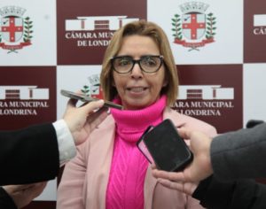 Câmara de Londrina rejeita cassação da vereadora Mara Boca Aberta