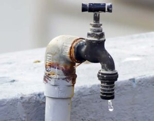 Temporal: água deve ser restabelecida em Londrina e Cambé na madrugada