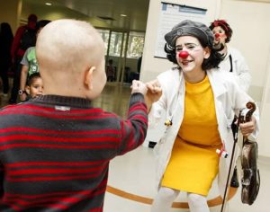 Londrina recebe palestra sobre arte, saúde e ‘palhaçaria’ nesta quinta