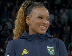 Rebeca Andrade conquista segunda medalha de prata nas Olimpíadas de Paris