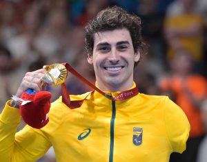 Talisson Glock é bicampeão dos 400m livre na natação das Paralimpíadas