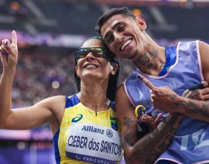 Jerusa Geber vence os 100m e conquista ouro nos Jogos Paralímpicos