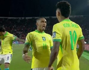 Brasil vence o Chile de virada e se recupera nas Eliminatórias da Copa