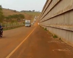 DER libera segunda via marginal da PR-445 no viaduto de acesso a Irerê