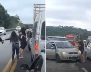 Vídeo: motorista destrói carro com machado em briga de trânsito no Paraná