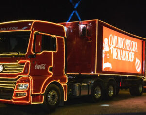 Caravana da Coca-Cola vai passar por Londrina e Cambé; veja trajeto