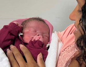 Londrinense Laura é primeiro bebê nascido na Maternidade em 2025