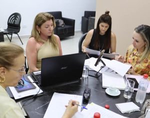 Saúde inicia trabalhos de projeto para remédios à base de cannabis