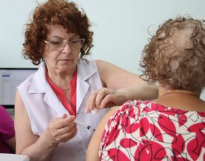 Londrina recebe novas doses da vacina contra covid; veja público-alvo