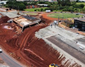 Obras do Viaduto da PUC em Londrina atingem quase 80% de conclusão