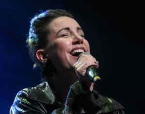 Raquel Palma se apresenta nesta quinta no último show do Viva Elis