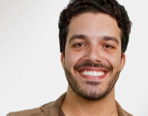 Bruno Bonafini e banda misturam blues e funk para cantar Elis Regina